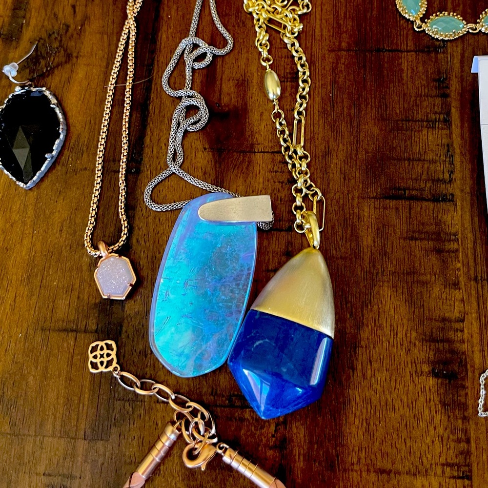 Kendra Scott. All three necklaces. Literally New. Dnt think I ever wore.